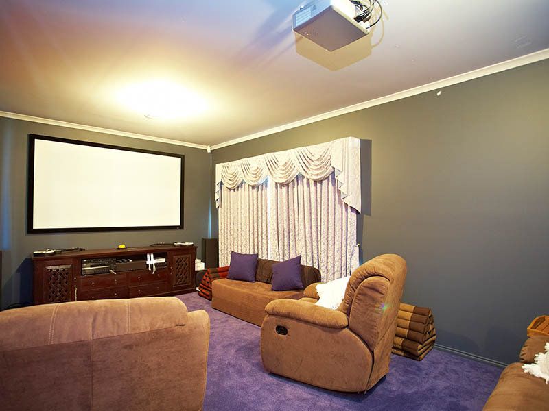 25 Creswick Drive, Point Cook - Thumbnail 5