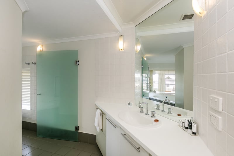 A201/148-174 Mountjoy Parade, Lorne, VIC, Lorne - Thumbnail 5