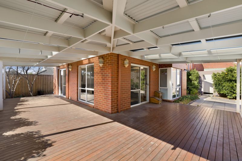 27 Hutchinson Drive, Kew - Thumbnail 3