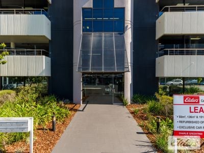 FITTED & REFURBISHED OFFICE WITH EXCELLENT PARKING!