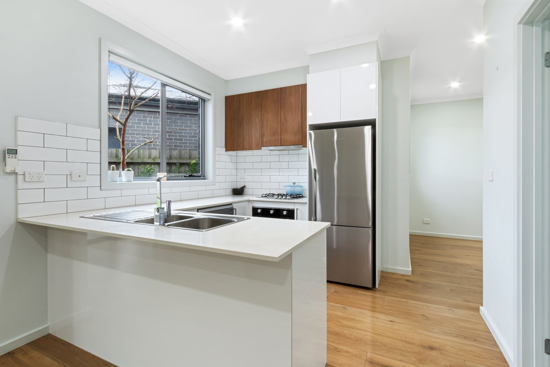 Immaculate townhouse in Prime Location