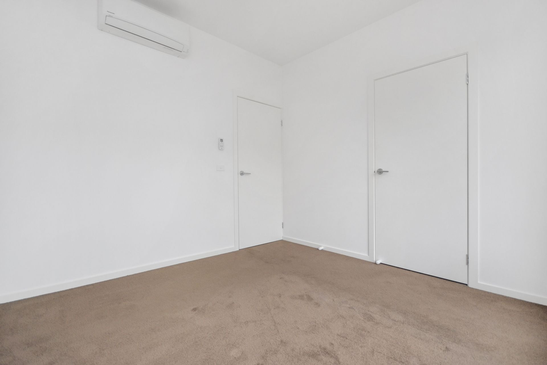 Light filled living in Northcote