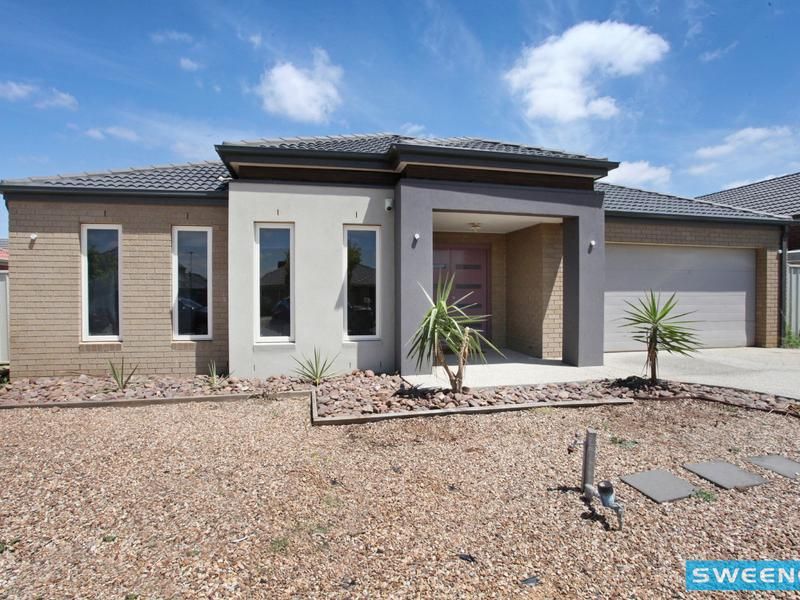 14 Flinders Place, Caroline Springs - Thumbnail 2
