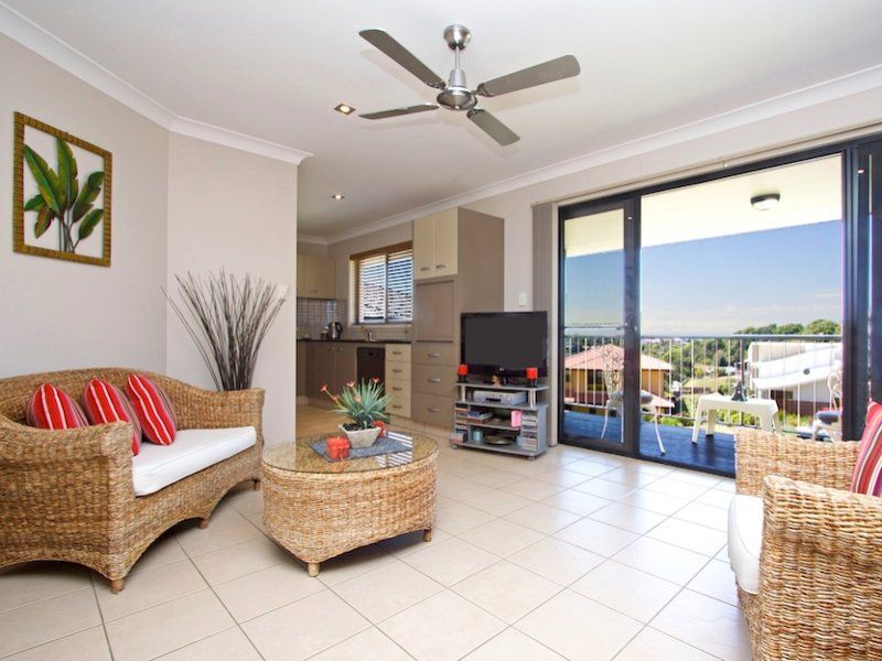 7 Mourne Terrace, BANORA POINT, Banora Point - Thumbnail 5