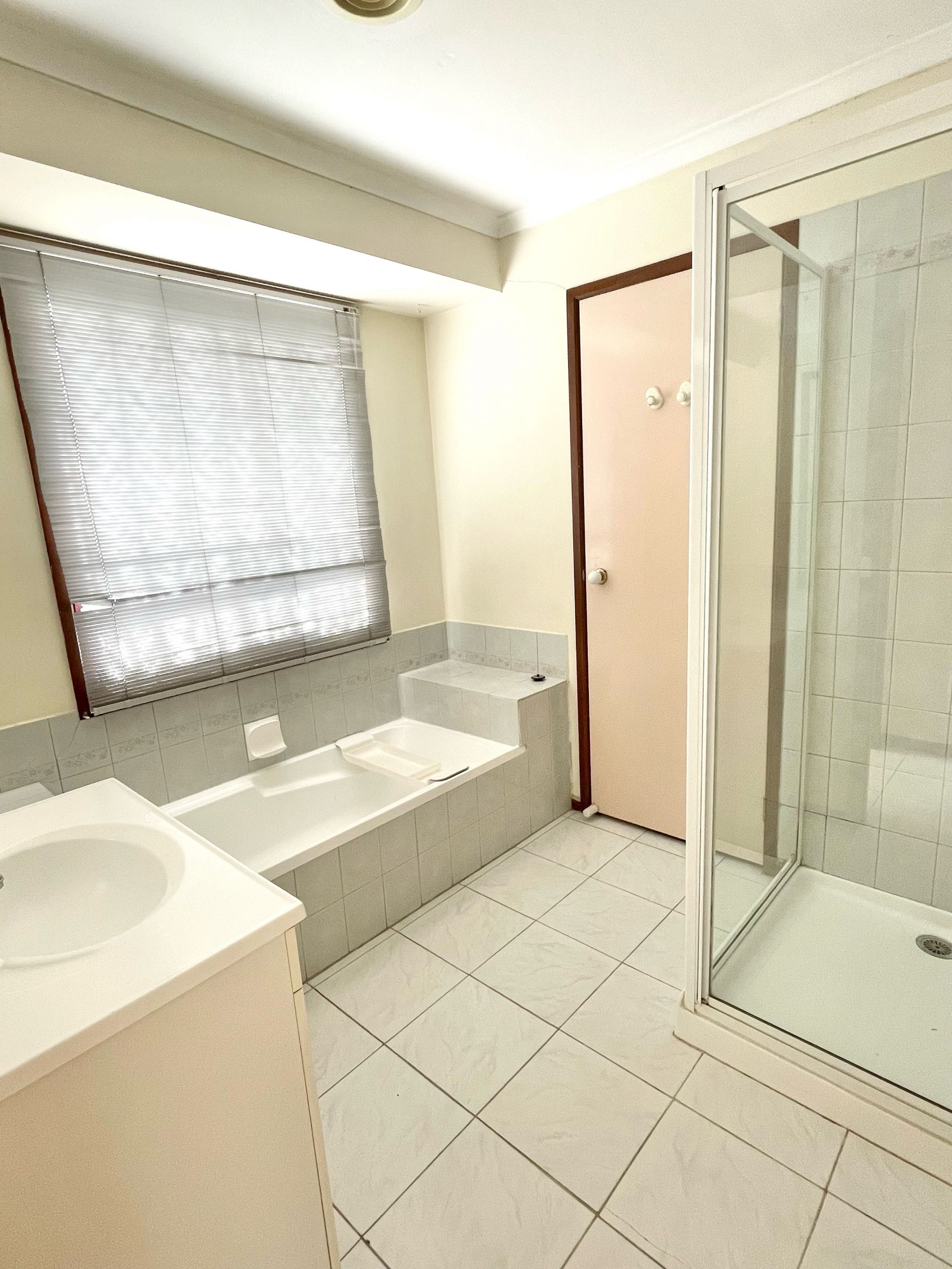Well positioned home in a Great Location!!