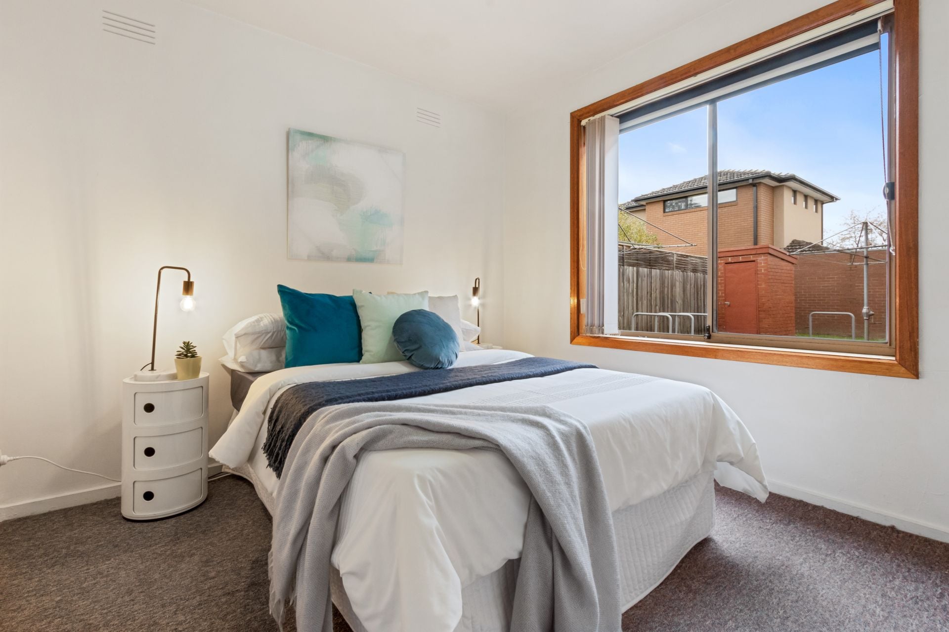 TWO BEDROOM APARTMENT IN A SOUGHT AFTER LOCATION