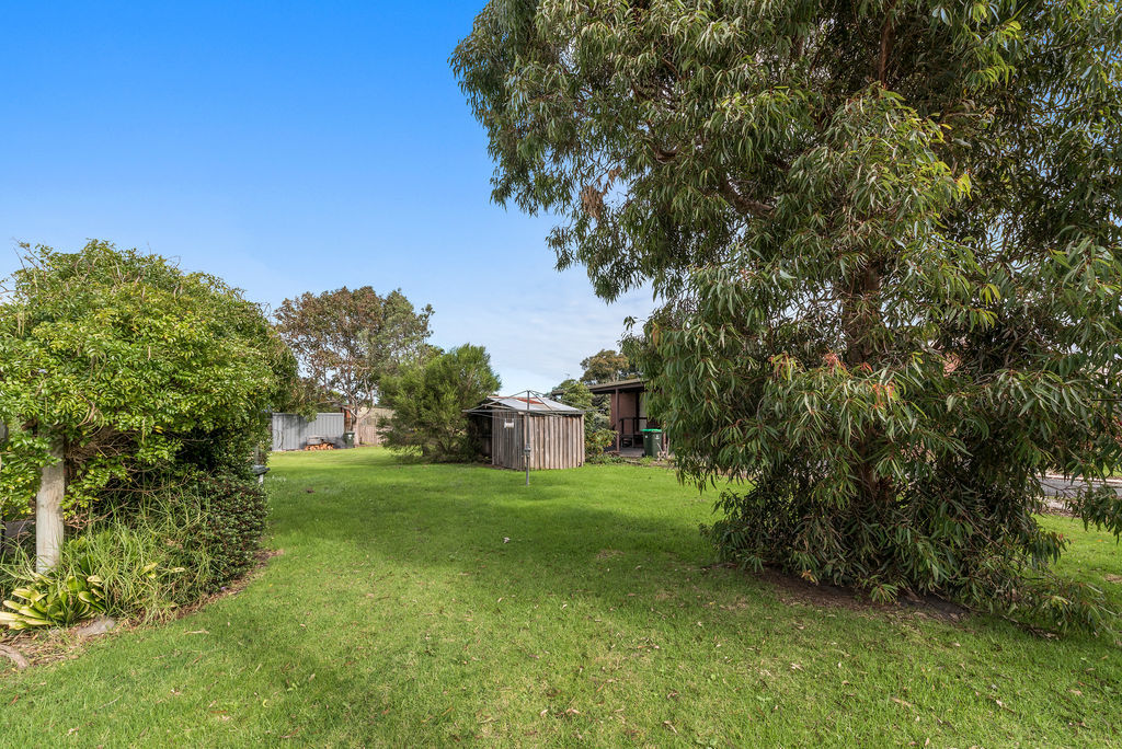 109 McLachlan Street APOLLO BAY VIC, Apollo Bay - Thumbnail 4