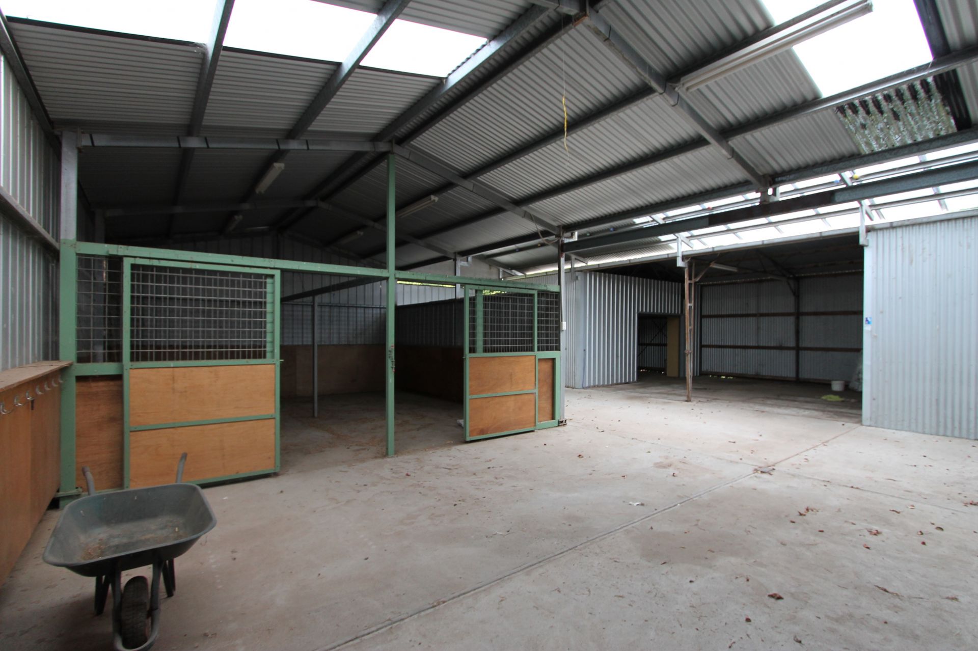 RARE LEASING OPPORTUNITY - 20 ACRES - 8.09 ha