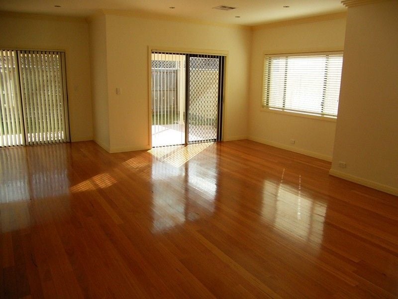 40 Epacris Ave, Cronulla - Thumbnail 2