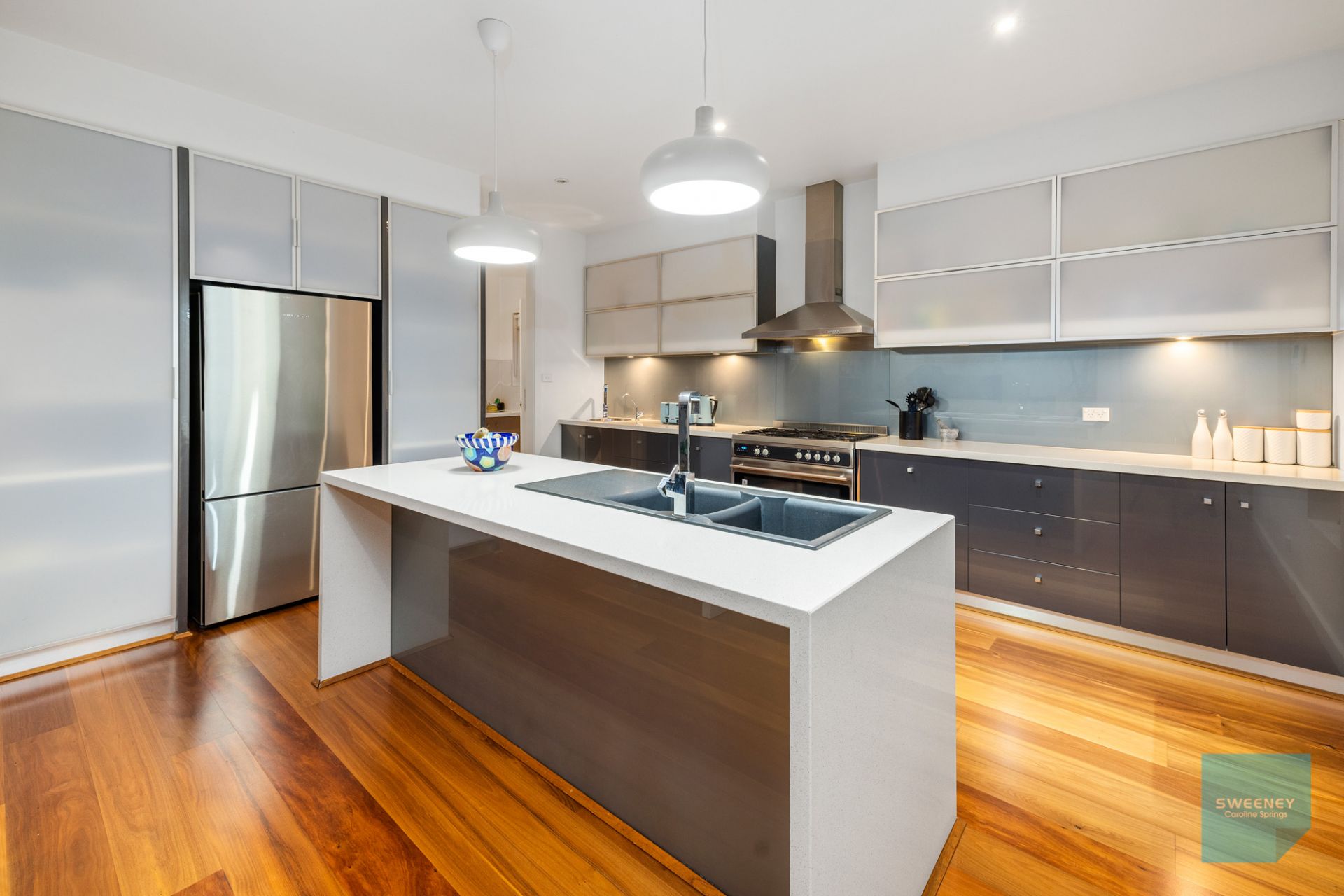 26 Central Parkway, Caroline Springs - Thumbnail 3