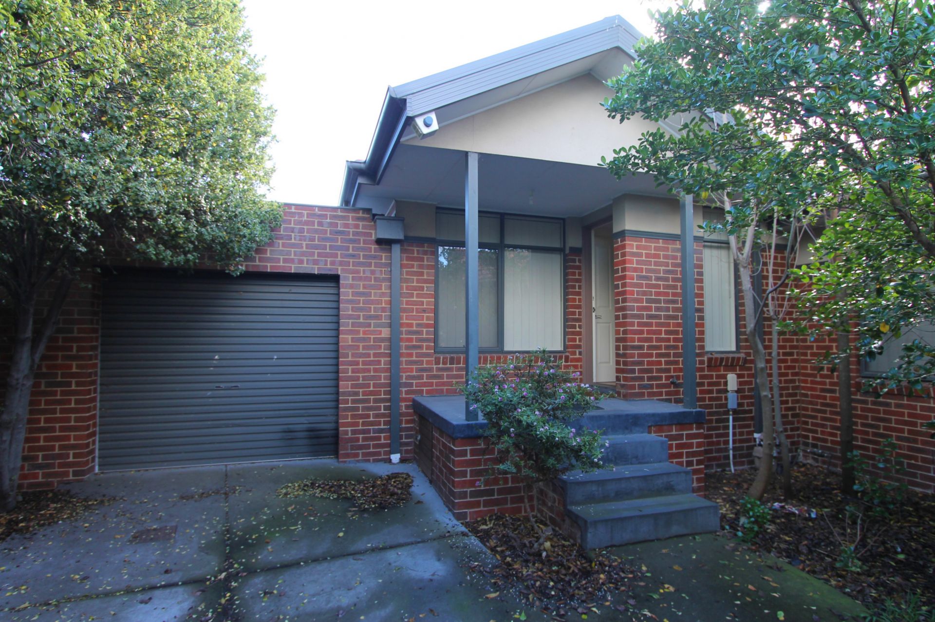CLOSE TO ALL AMENITIES!