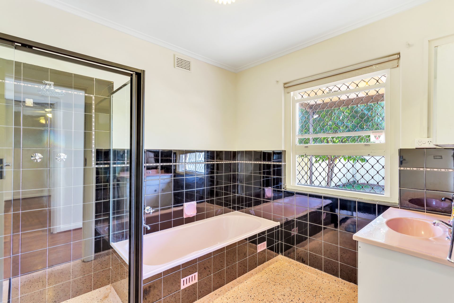 45 Cedar Avenue, Royal Park - Thumbnail 7