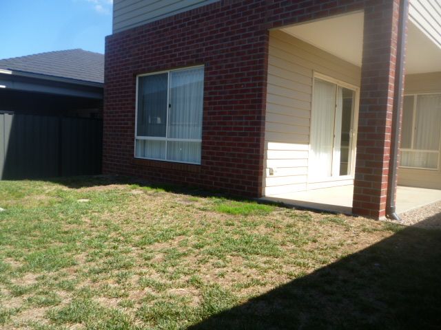 SPACIOUS FAMILY HOME!!
