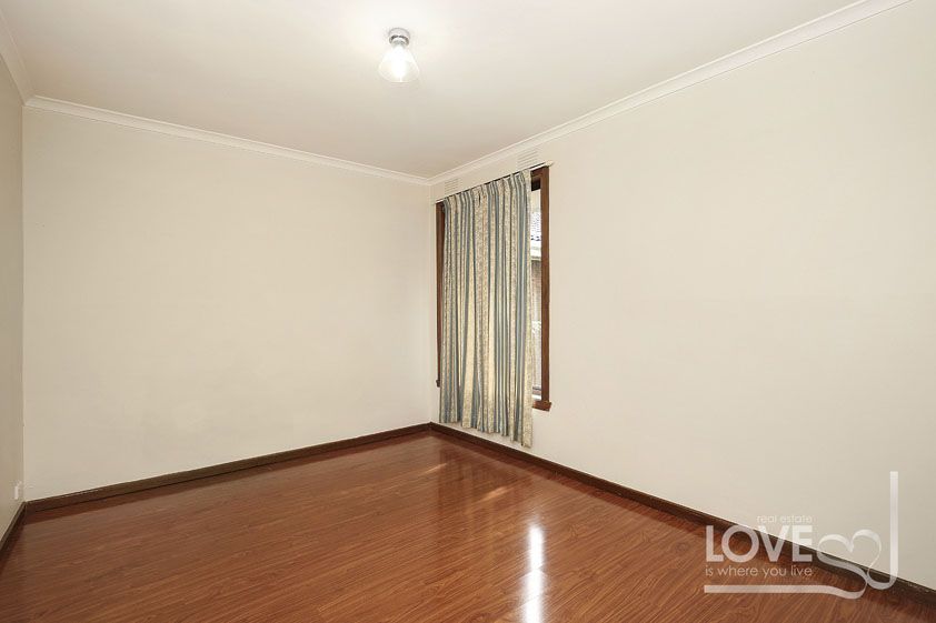 FRESHLT PAINTED THROUGHOUT - TWO BEDROOM VILLA UNIT