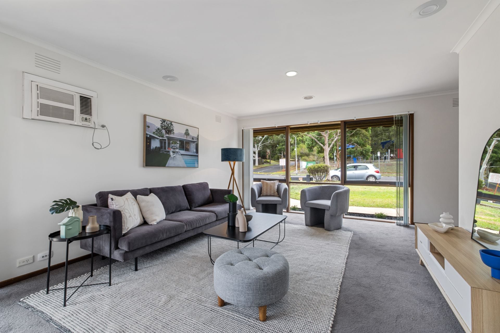 Beautifully Presented Family Home With Stylish Interiors And Space