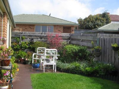 2/100A Nicholls Street, DEVONPORT, Devonport - Thumbnail 5