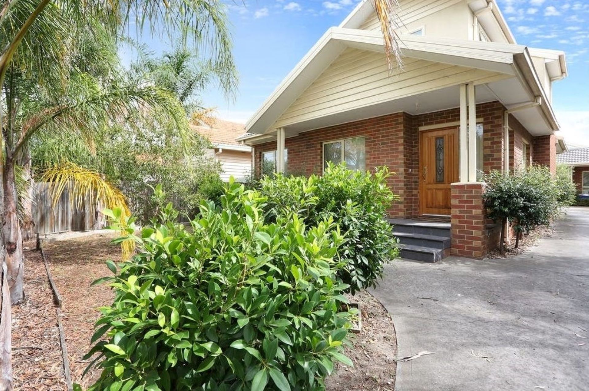 Delightful Two Bedroom Townhouse