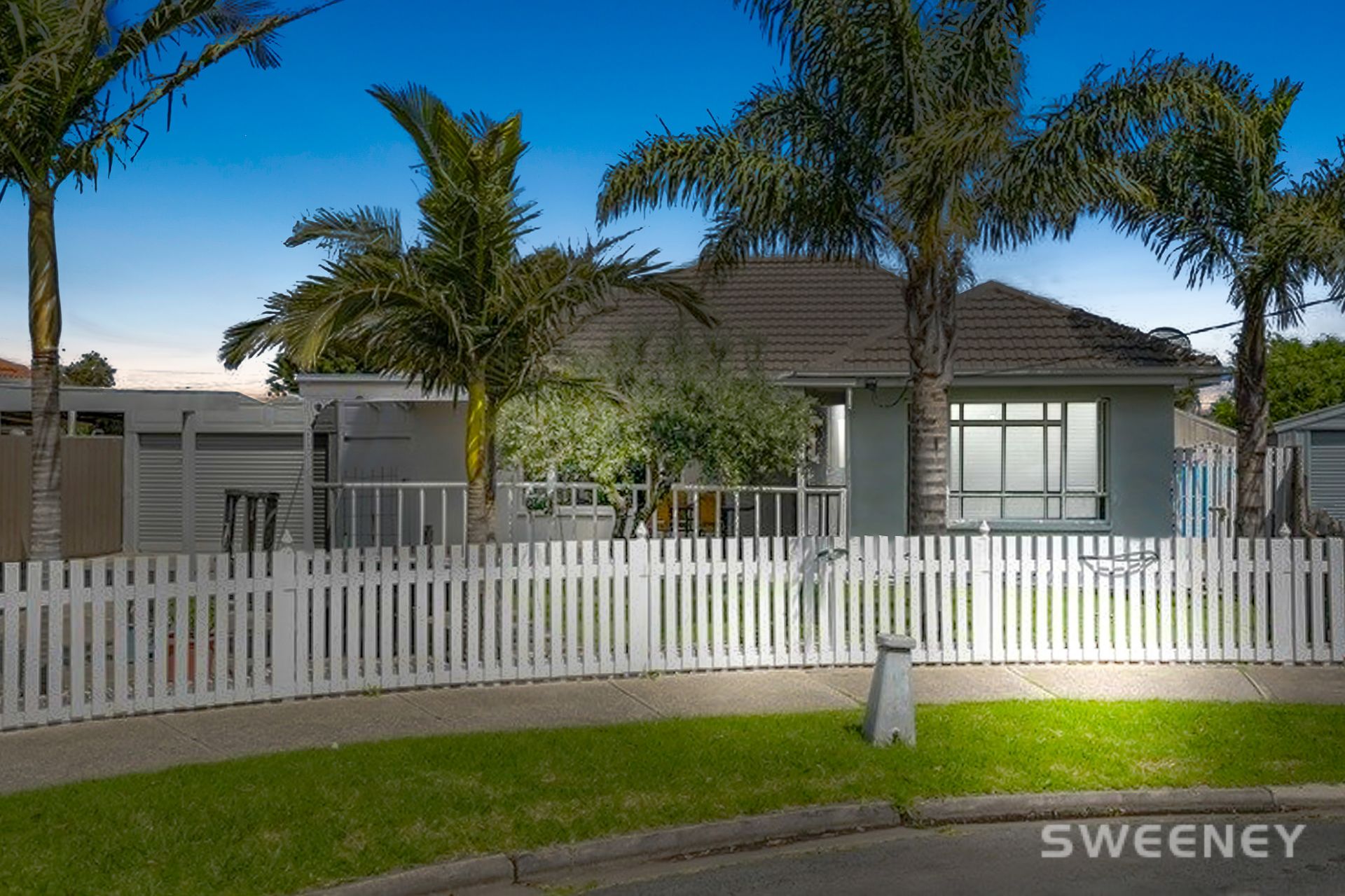 13 Blair Court, Altona North - Thumbnail 2