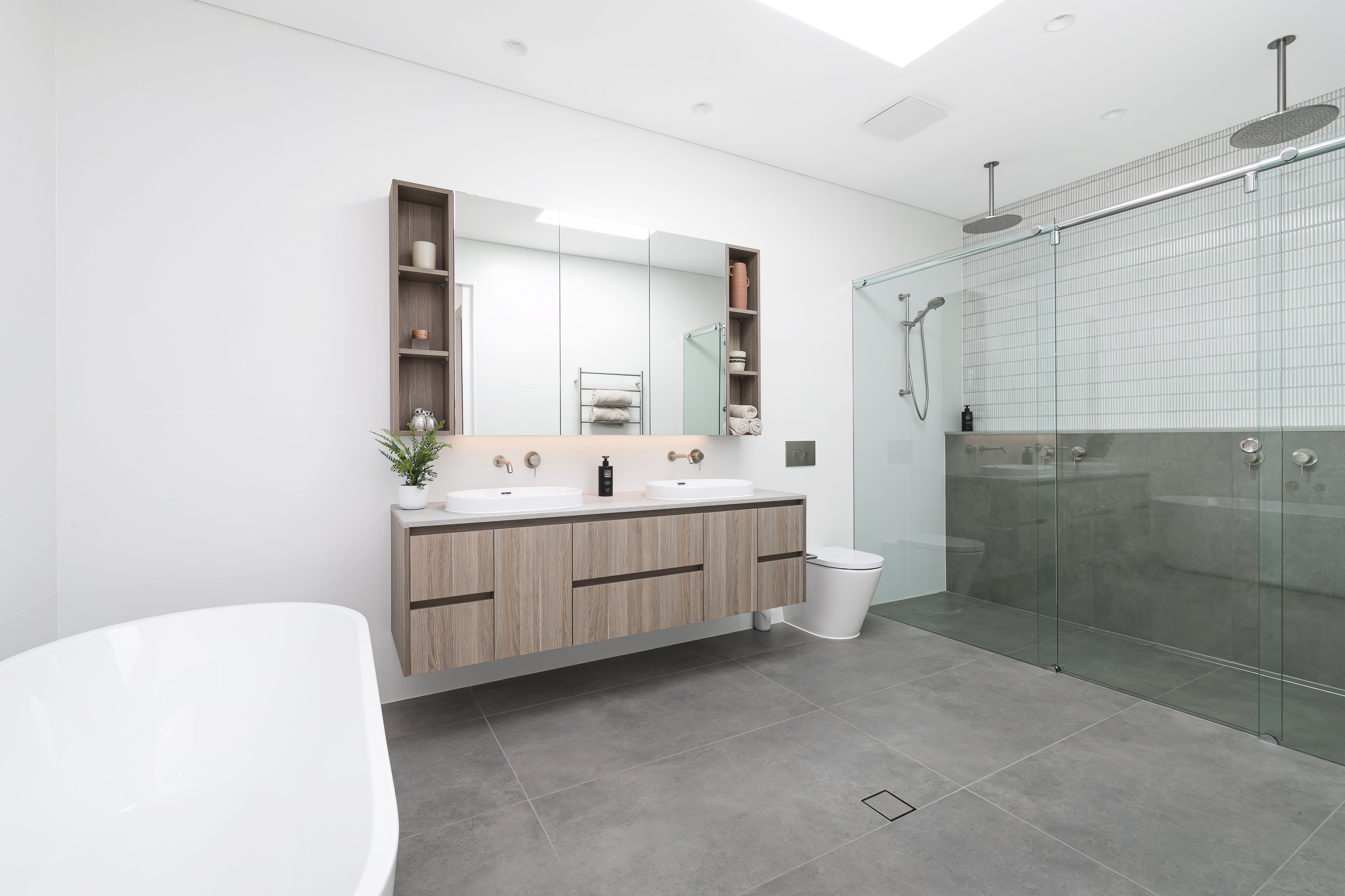 2/43 Epacris Ave CARINGBAH SOUTH 2229