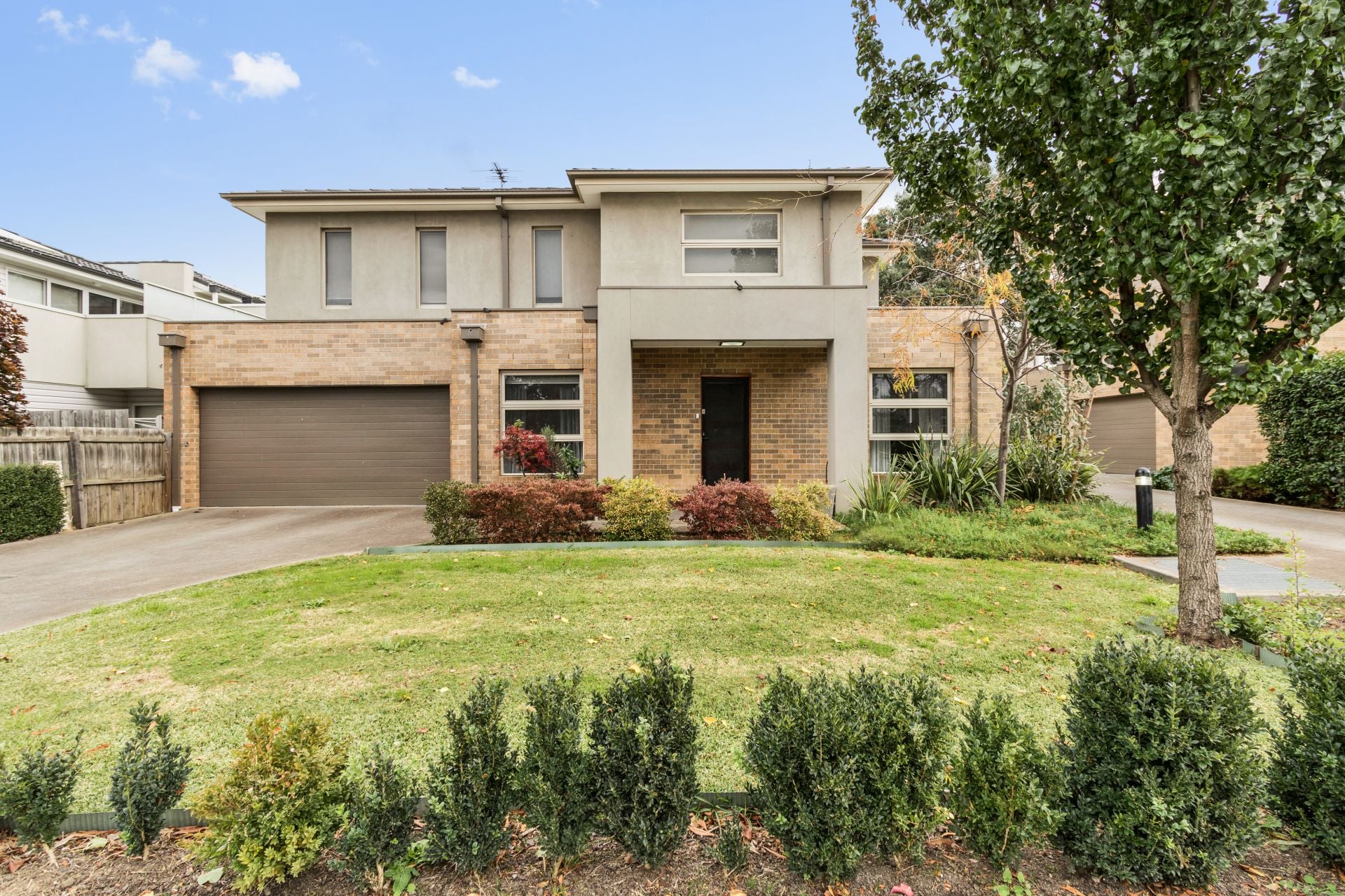 A place to call home , Street frontage, immaculate and ready!