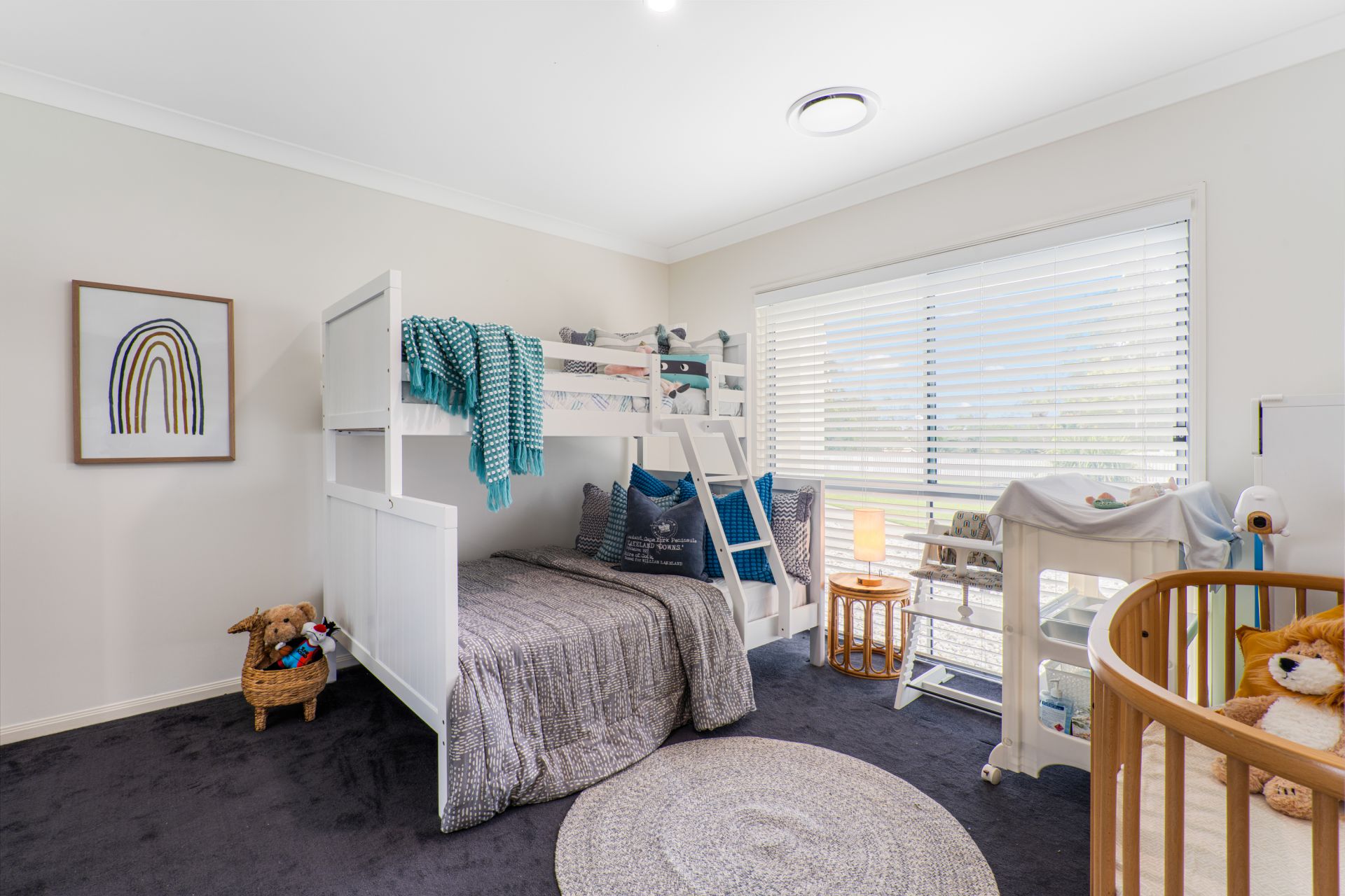 Real Estate For Sale 9 Eucumbene Place Maudsland , QLD