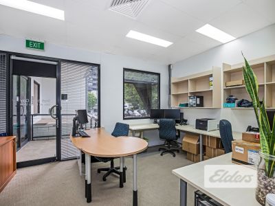 OWNER OCCUPY OR INVEST - SECONDS TO GASWORKS!