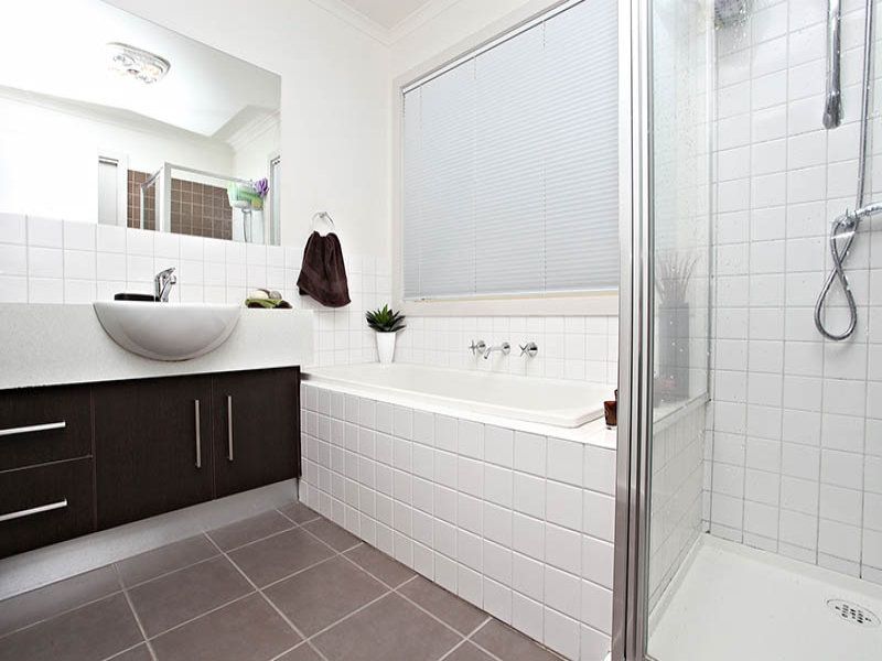 2/19 Sharpe Street, Hillside - Thumbnail 5