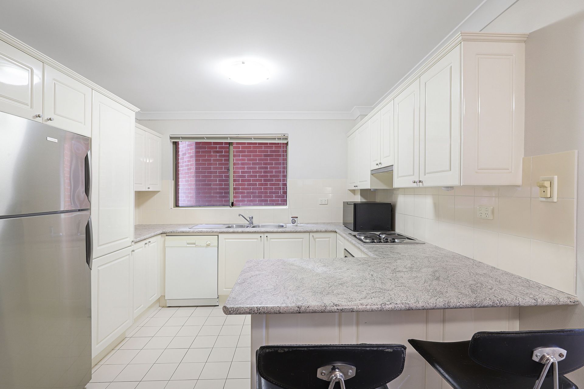 4/17-21 Gray Street, Sutherland, Sutherland - Thumbnail 4