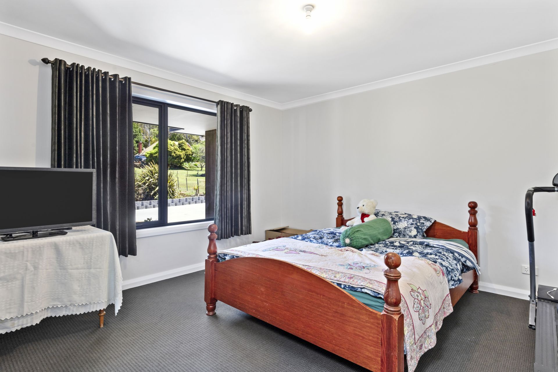 1A Panorama Road, BLACKSTONE HEIGHTS Living Here Launceston