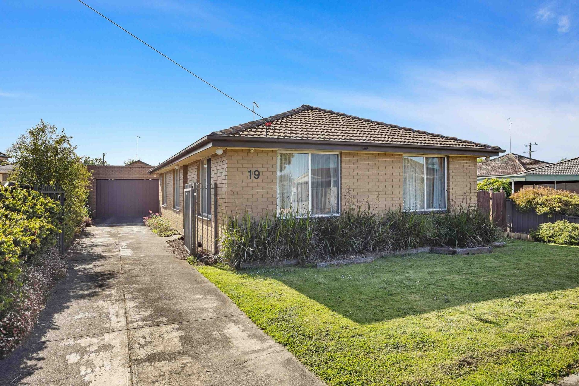 19 Mathilda Street, Wendouree, Wendouree - Thumbnail 2