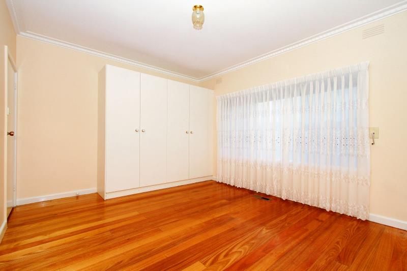 $380 - $400 LOOKING FOR A GREAT TENANT