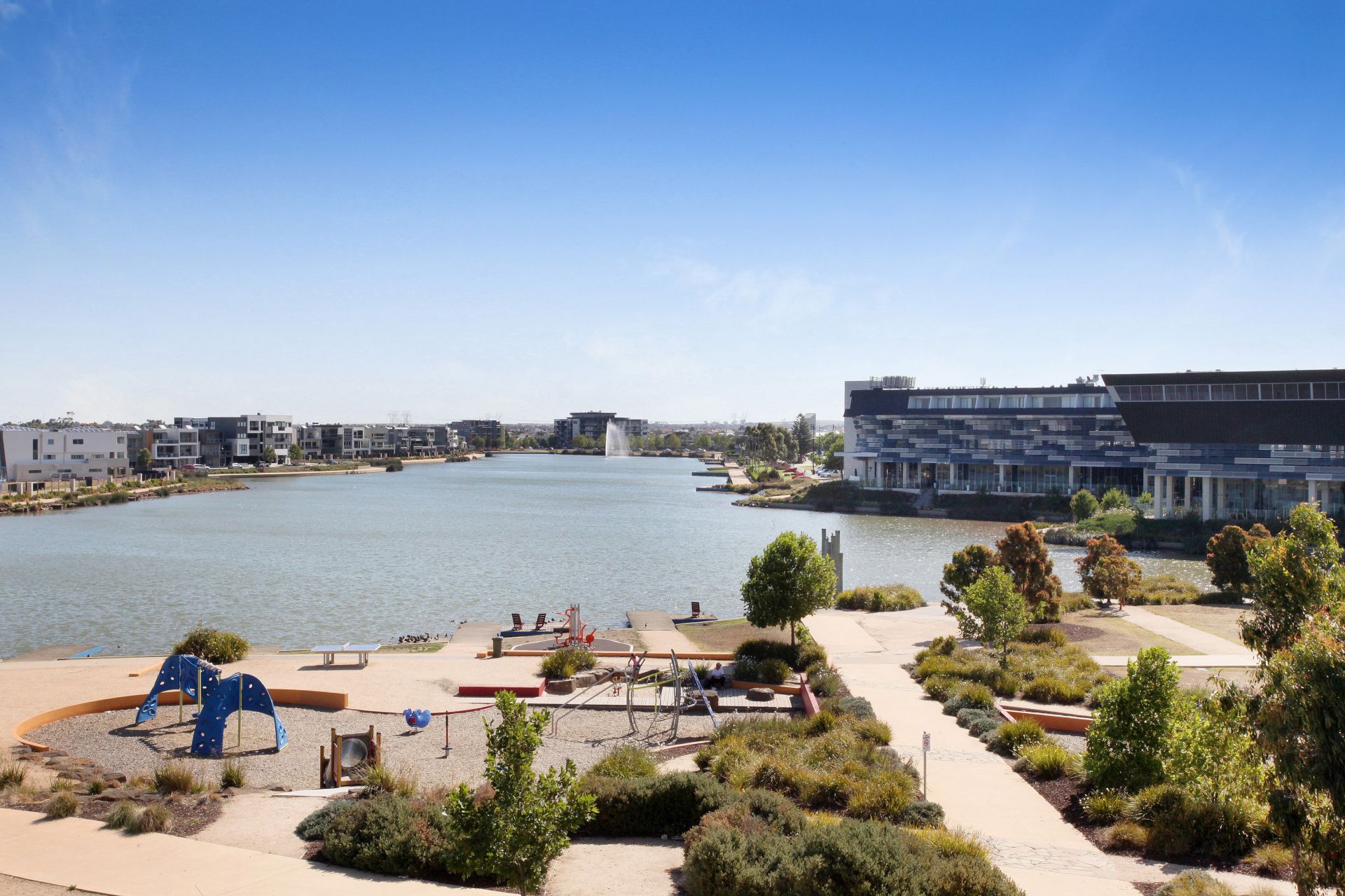 2/156 The Esplanade, Caroline Springs - Thumbnail 4