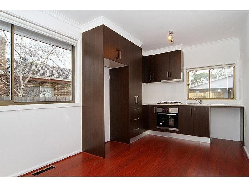 54B Barton Street, Reservoir