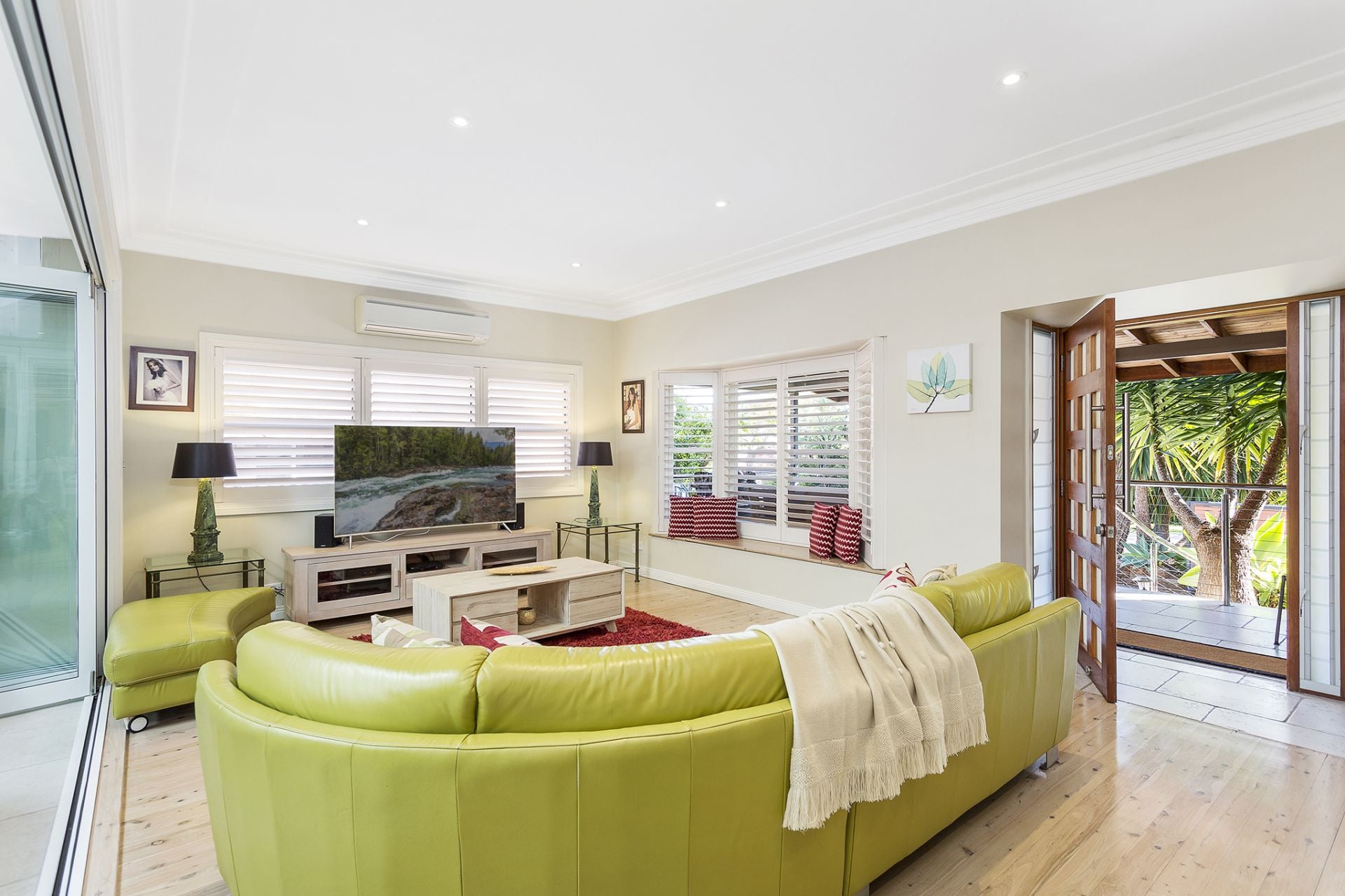 2 Dean Street Caringbah South NSW, Caringbah South - Thumbnail 2