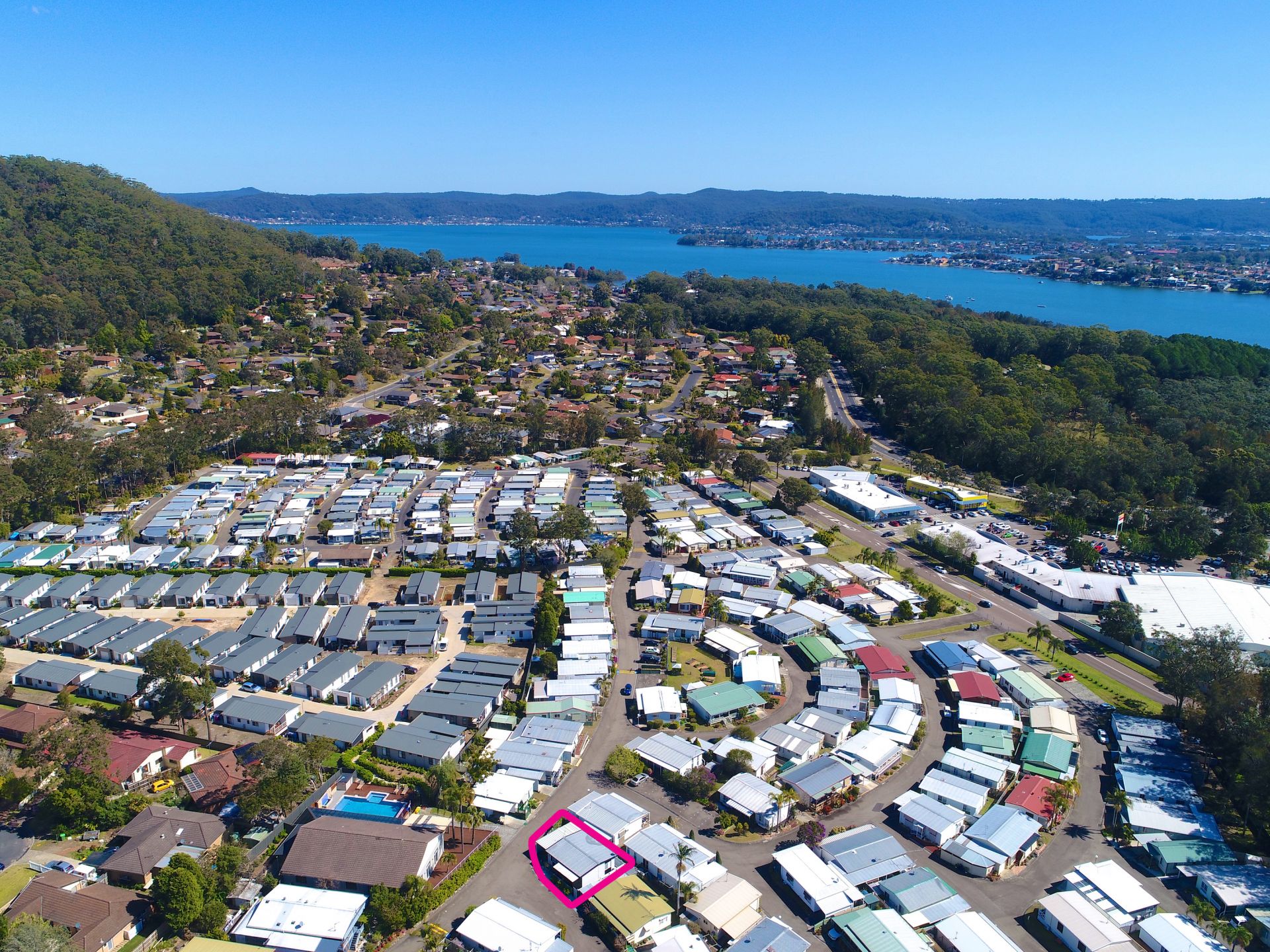 5 Fifth Avenue Broadlands Estate, Green Point Smith Property Agents