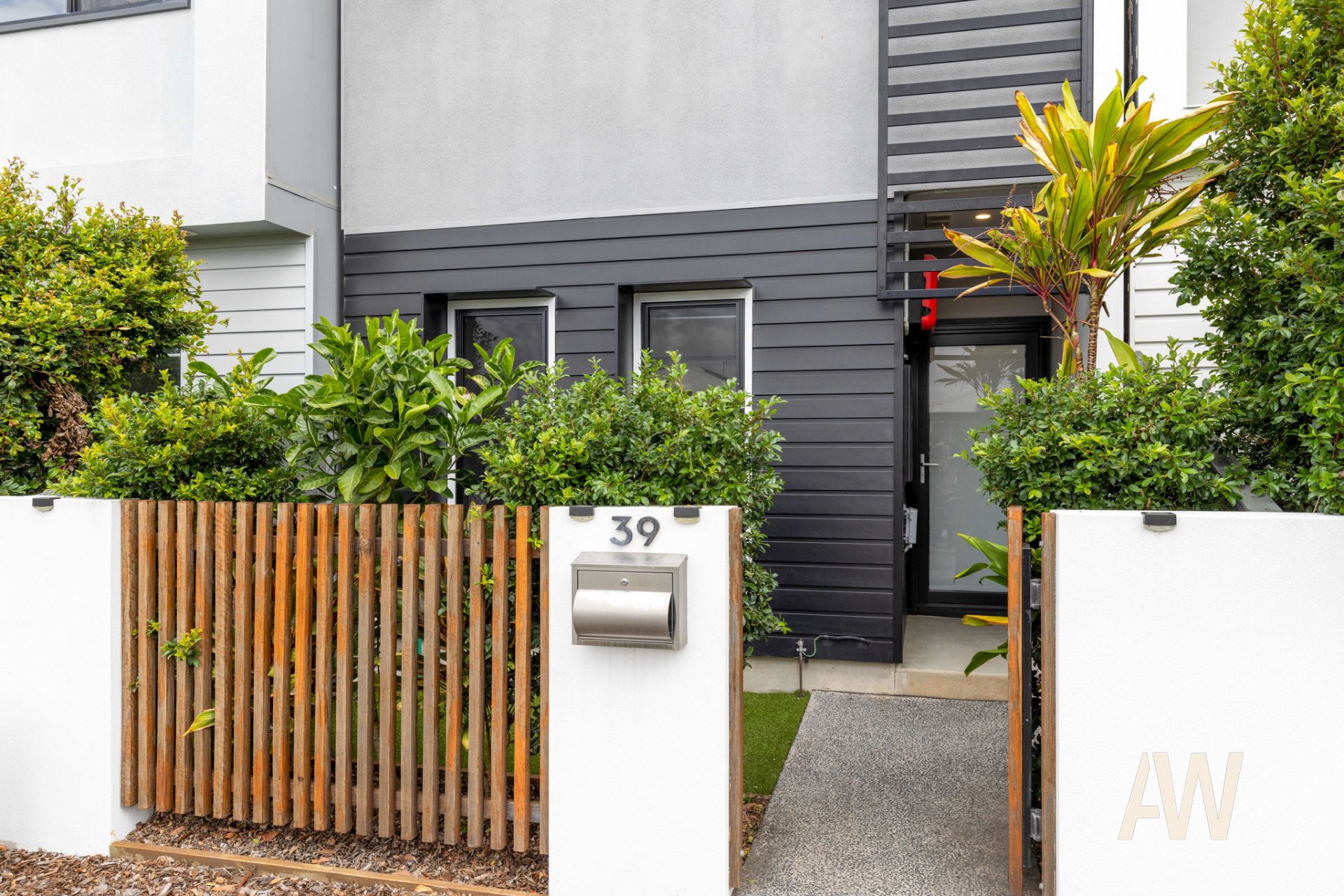 39 Charlotte Avenue Nirimba QLD, Nirimba - Thumbnail 2