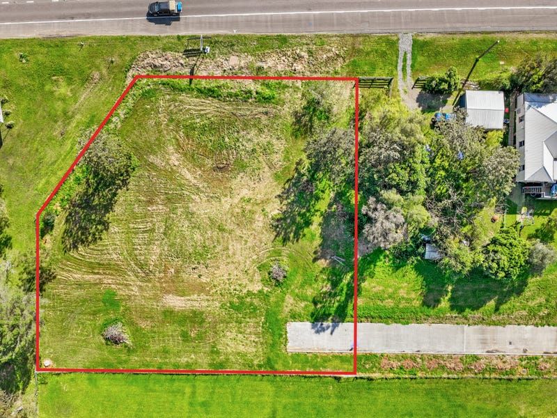 Lot 3 New England Highway, LOCHINVAR Peters Real Estate