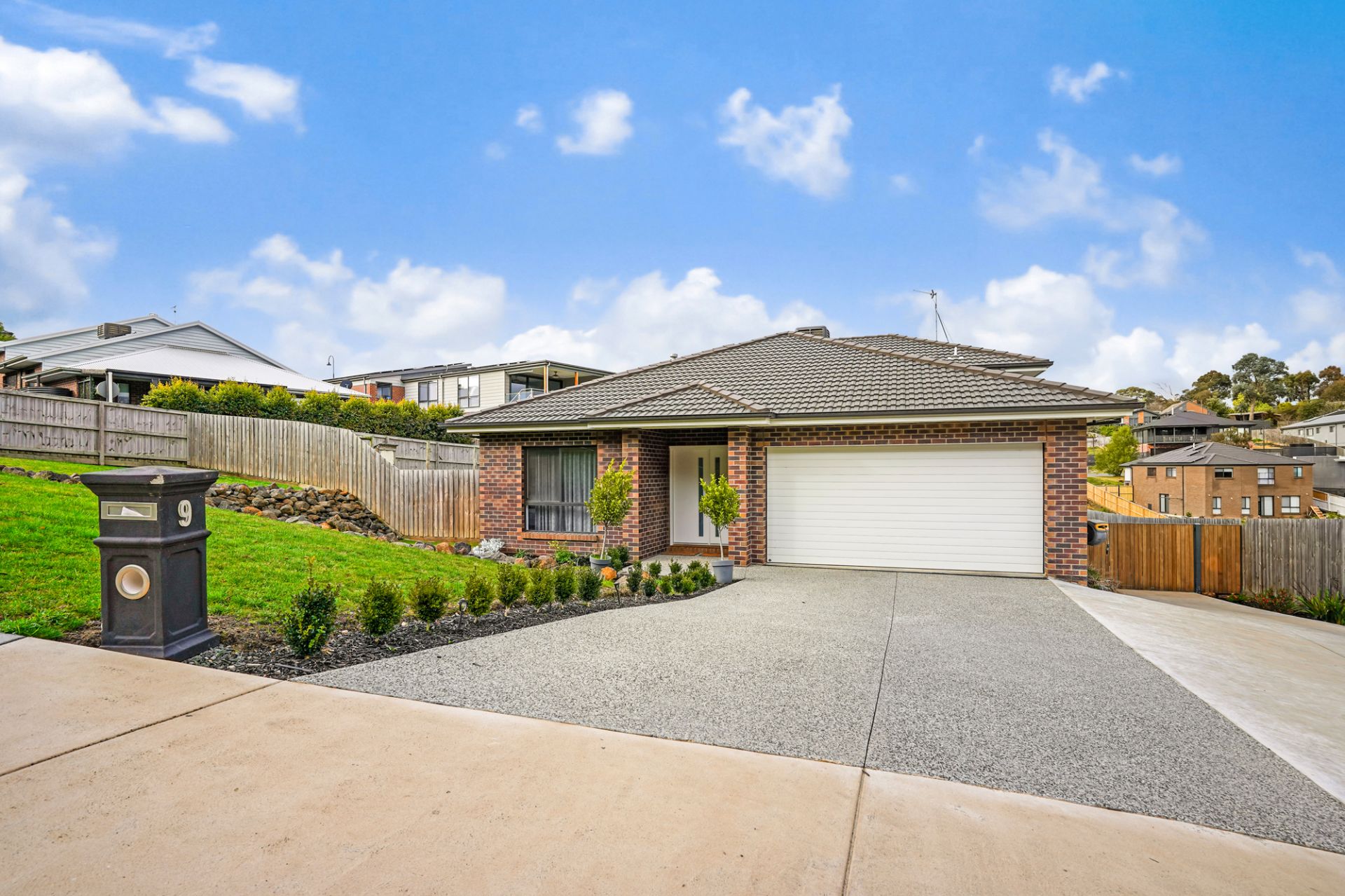 9 Phoenix Drive, Mount Clear, Mount Clear - Thumbnail 4