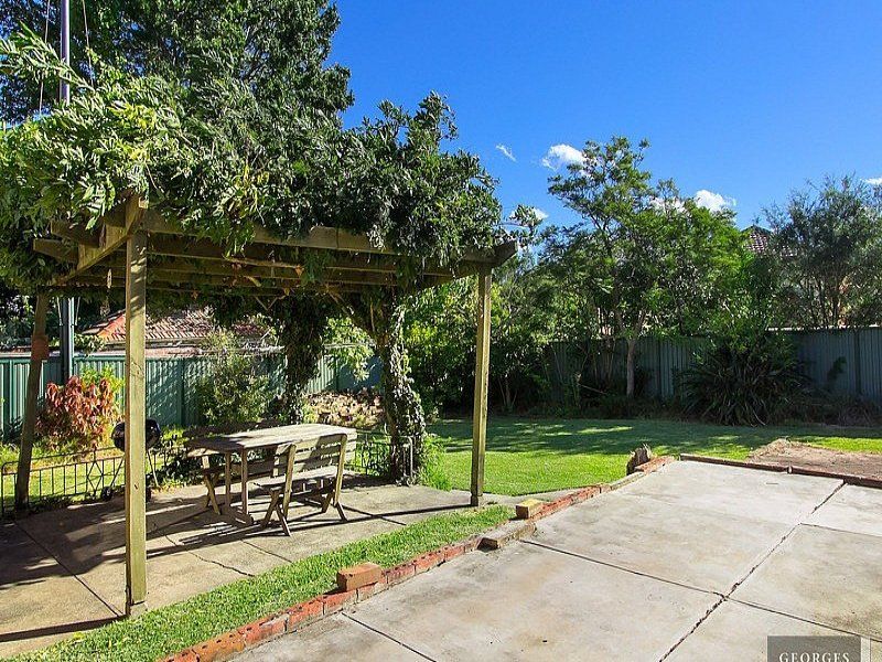 39 Myrna Road, STRATHFIELD