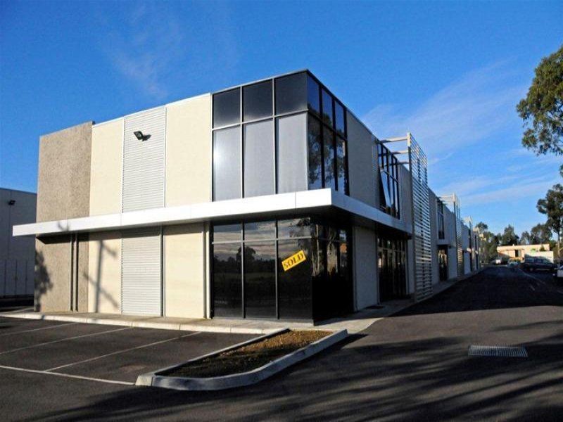 AS NEW 118SQM WAREHOUSE- M & M BUSINESS PARK