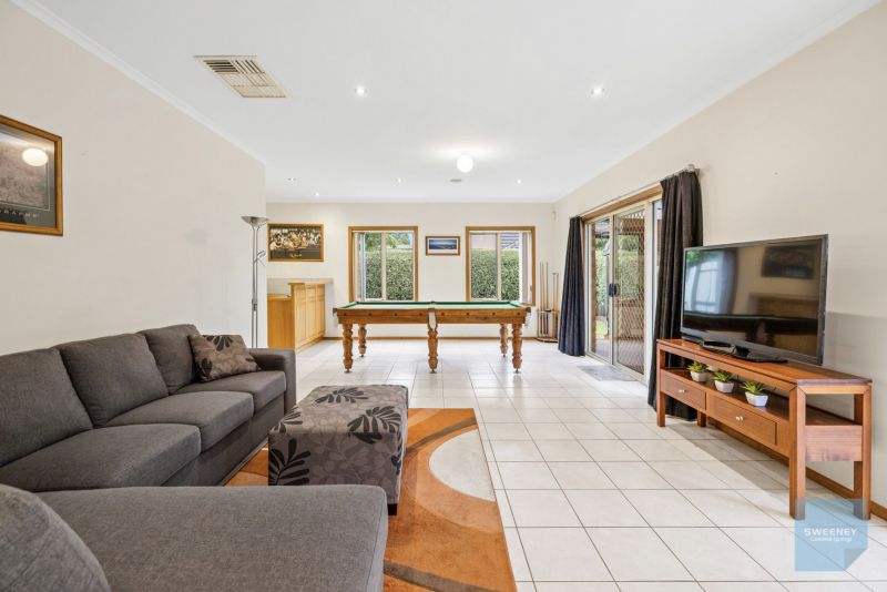 14 Bendigo Circuit, Caroline Springs - Thumbnail 5