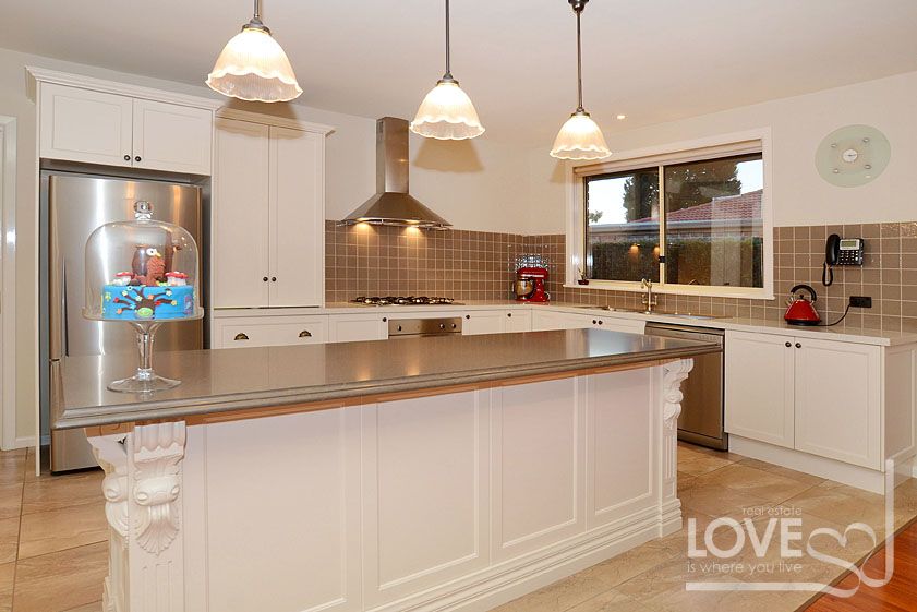 Privacy, Proportions & A Perfect Setting
