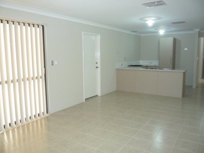 11B Currong Way Nollamara WA, Nollamara - Thumbnail 6