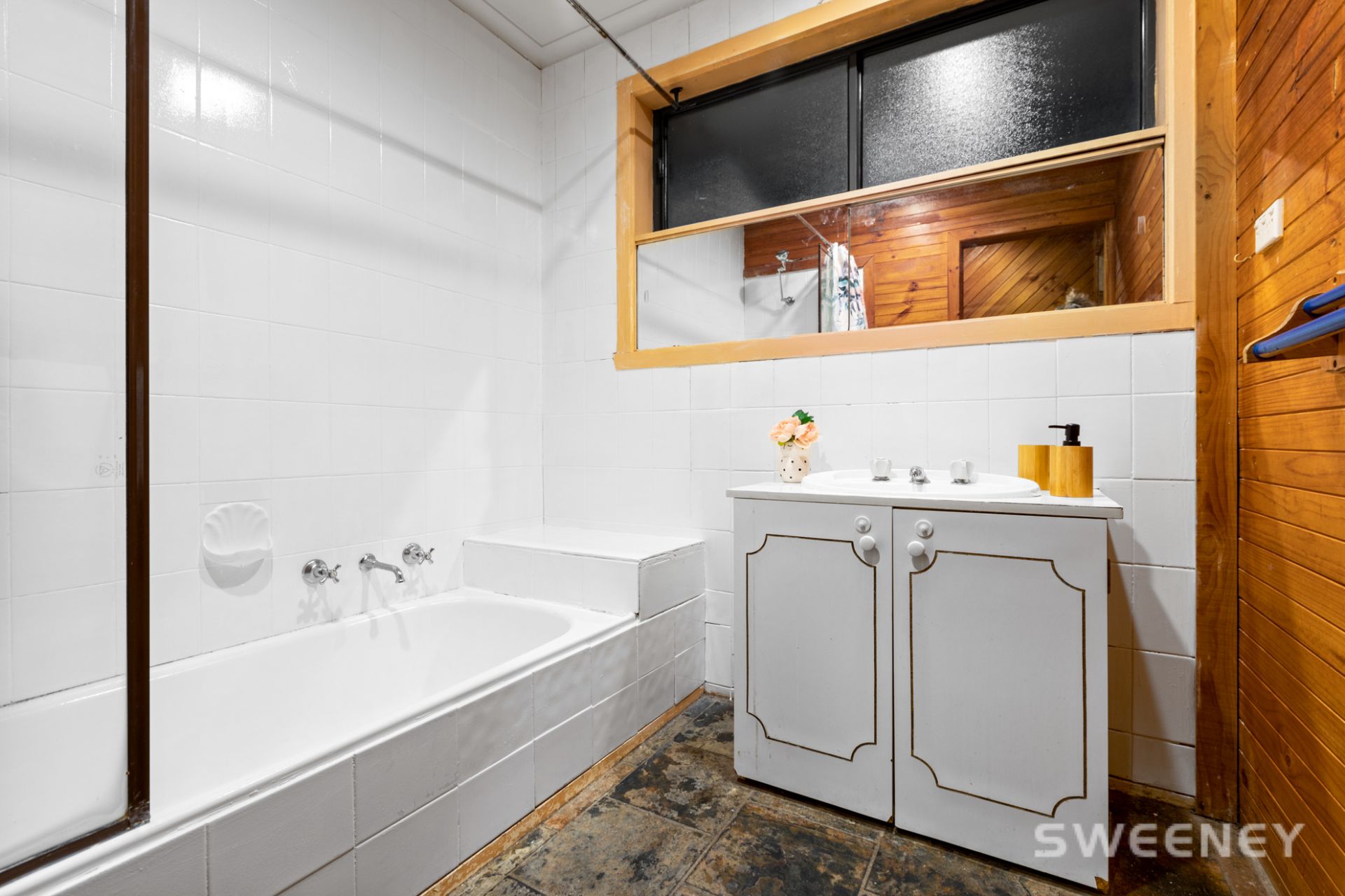 71 Ailsa Street South, ALTONA MEADOWS Sweeney Estate Agents