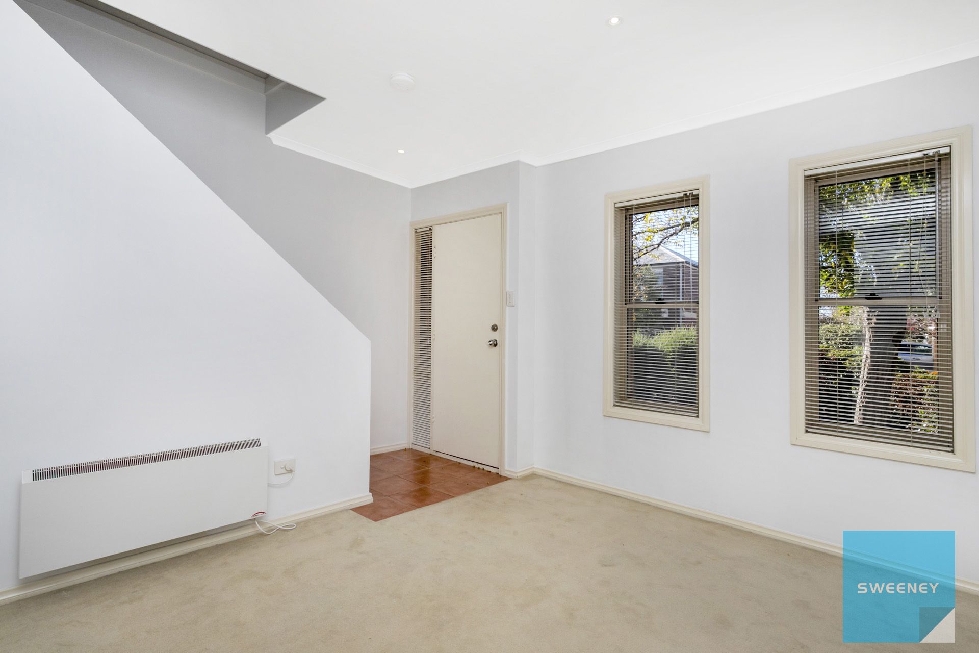 4/8 Lauffre Walk, Caroline Springs - Thumbnail 5