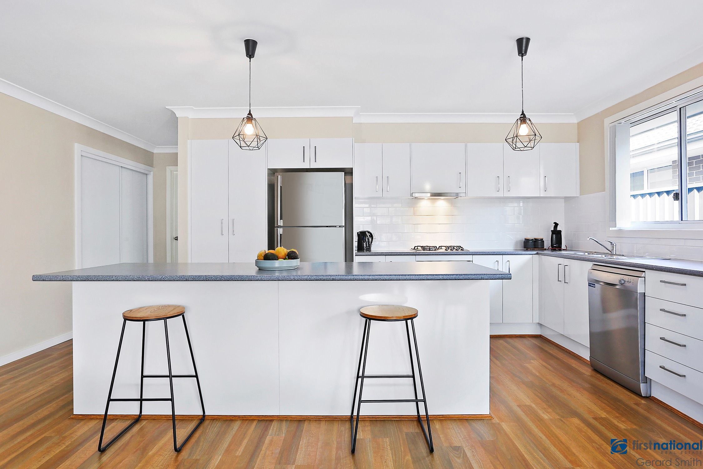 Real Estate For Sale 39 Kurrajong Crescent Tahmoor , NSW