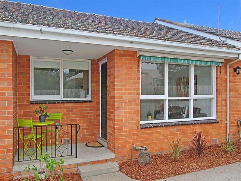 5/64 Collins Street, Thornbury