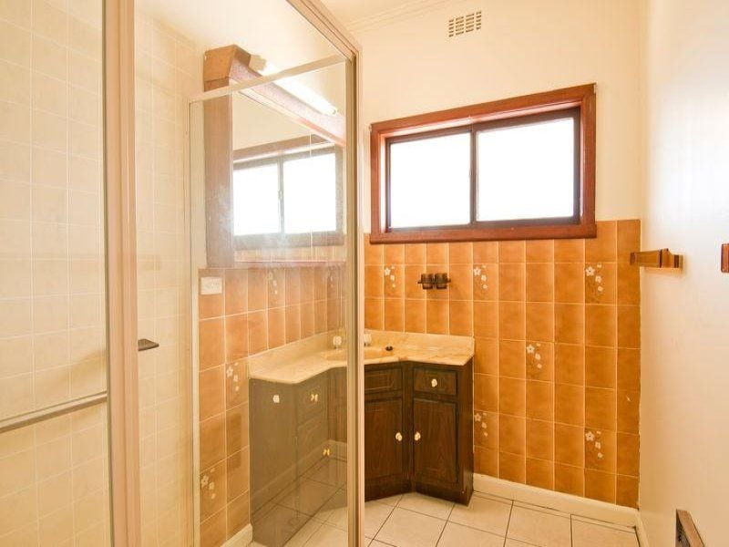 30 Armstrong Street COLAC VIC, Colac - Thumbnail 6