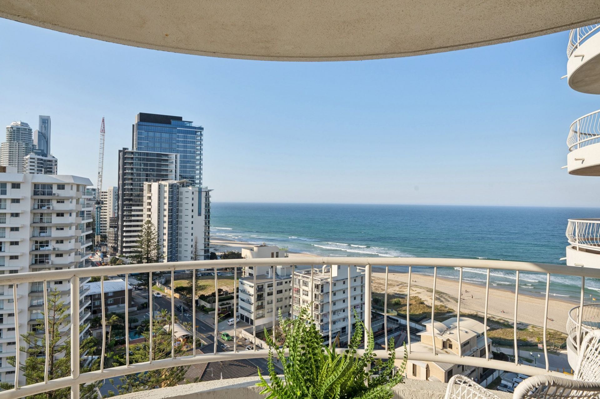 59/4 Thornton Street, Surfers Paradise - Thumbnail 2