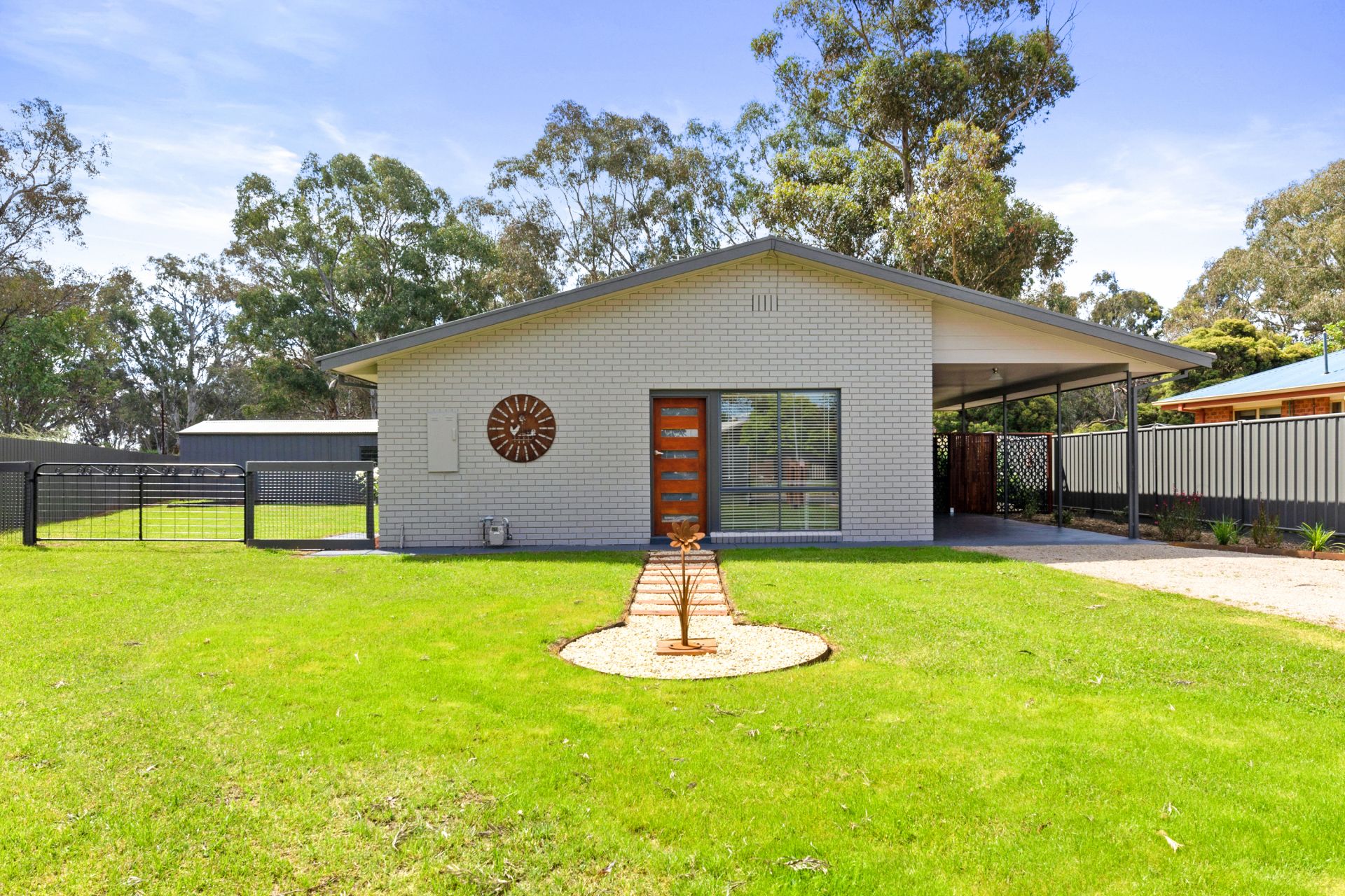 10 Robinson Court, BENALLA Living Here Benalla
